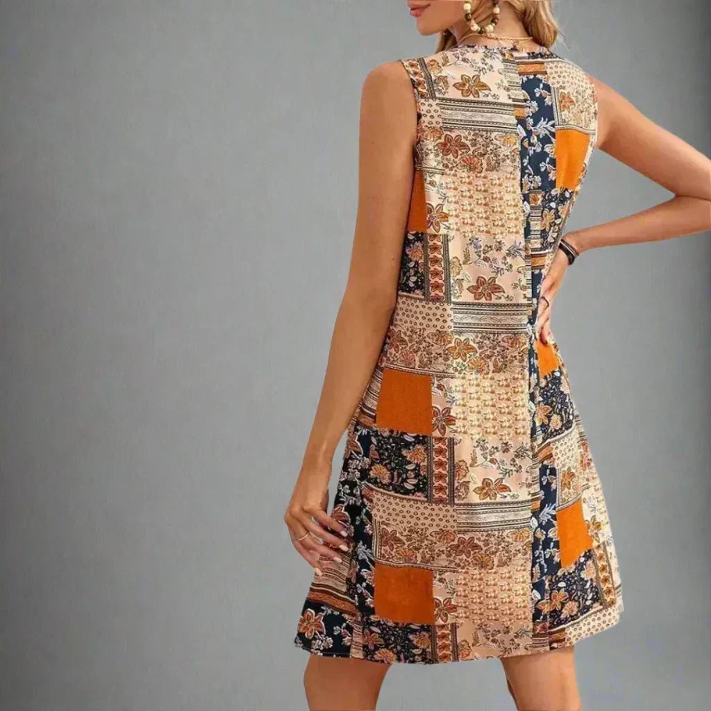 Effortless Patchwork Floral Mini Dress for Women with Scoop Neck Sleeveless Pleated A Line Bohemian Style