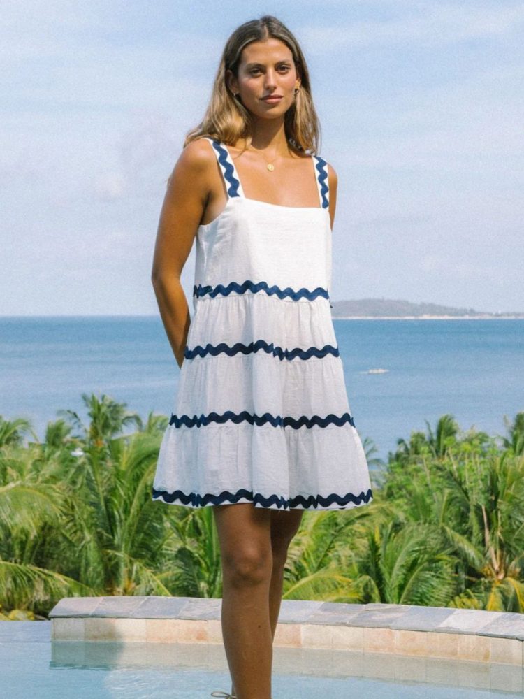 Effortless Ric Rac Trim Tiered Mini Dress for Women with Square Neck Sleeveless Flowy Babydoll Style