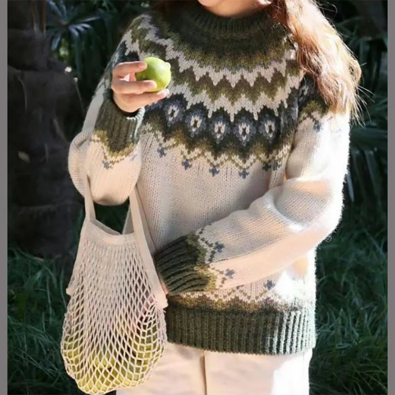 Comfortable Fair Isle Sweater for Women with Round Neck Long Sleeve Oversized Knit Style