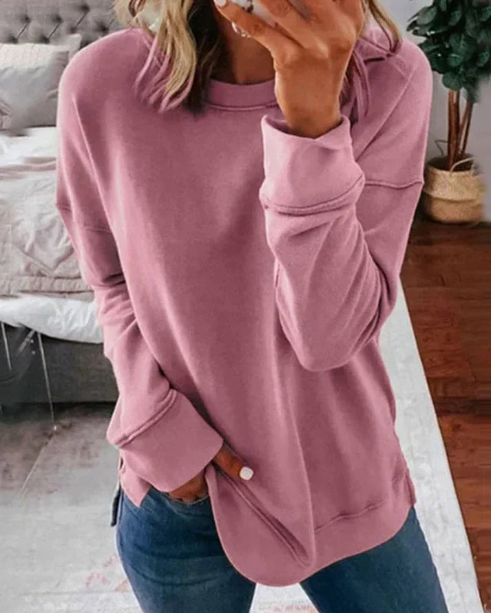 Comfortable Oversized Sweatshirt for Women with Crew Neck Long Sleeve Side Slit Relaxed Style