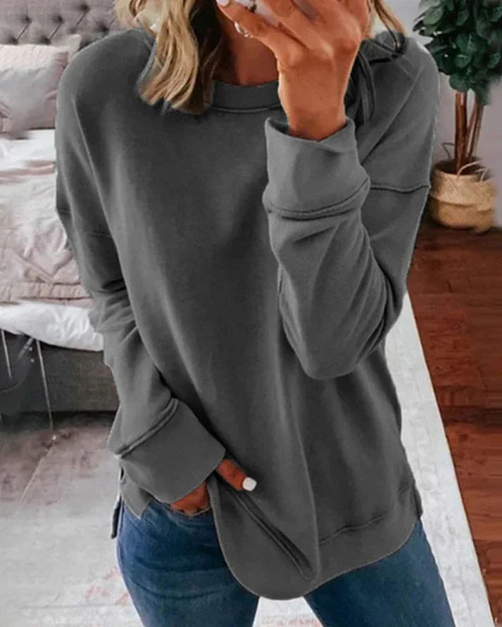 Comfortable Oversized Sweatshirt for Women with Crew Neck Long Sleeve Side Slit Relaxed Style