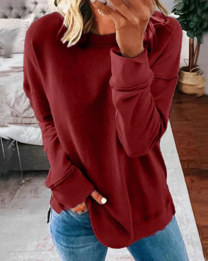 Comfortable Oversized Sweatshirt for Women with Crew Neck Long Sleeve Side Slit Relaxed Style