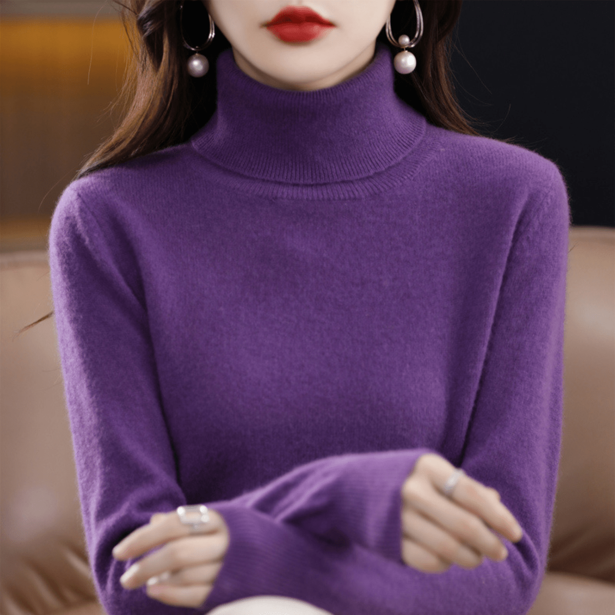 Comfortable Knit Sweater for Women with High Neck Long Sleeve Ribbed Fitted Style