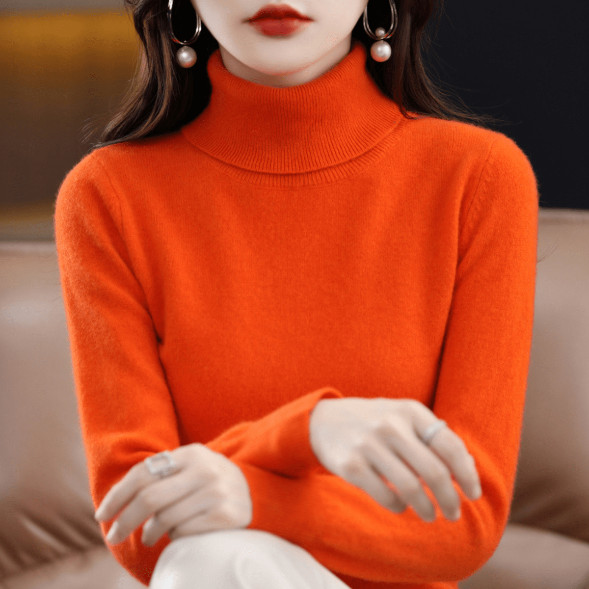 Comfortable Knit Sweater for Women with High Neck Long Sleeve Ribbed Fitted Style
