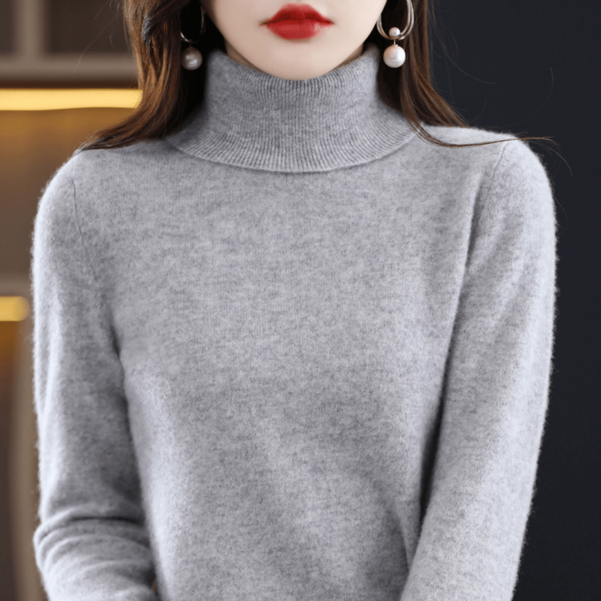 Comfortable Knit Sweater for Women with High Neck Long Sleeve Ribbed Fitted Style