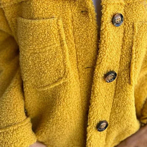 Effortless Sherpa Fleece Jacket for Women with Collar Long Sleeve Button Front Relaxed Style